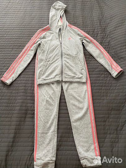 Спортивный костюм adidas для девочек