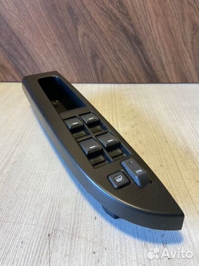 Блок управления стеклоподъемниками Geely Gc6