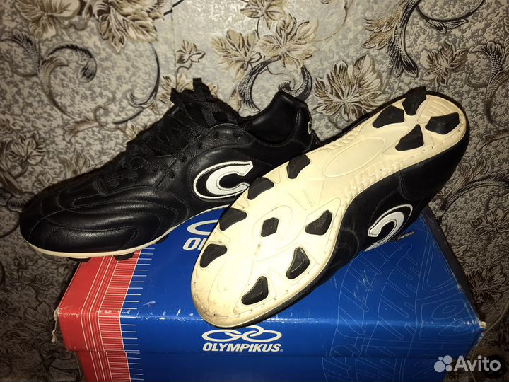 Футбольные бутсы 42 размер бу