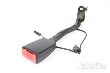 Ответная часть ремня безопасности VW Golf V