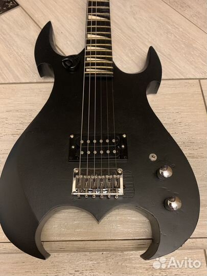 Электро гитара + комбоусилитель