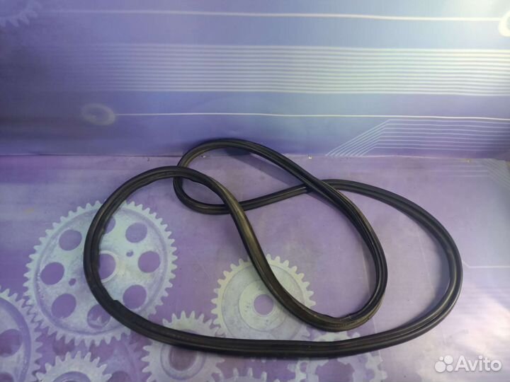 Уплотнитель крышки багажника Great Wall Hover M2