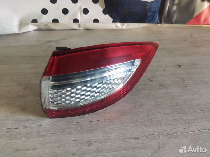 Фонарь правый Ford Mondeo 4 Форд Мондео 4 рест