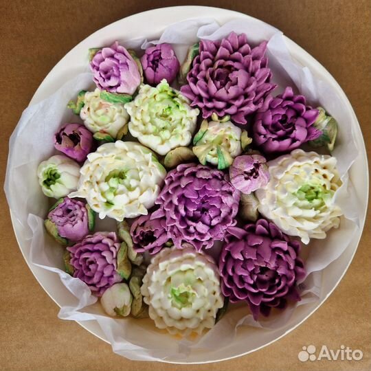 Зефир и зефирные цветы ручной работы