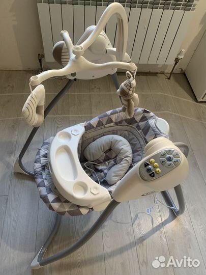 Продам детские качели Graco Lovin' Hug