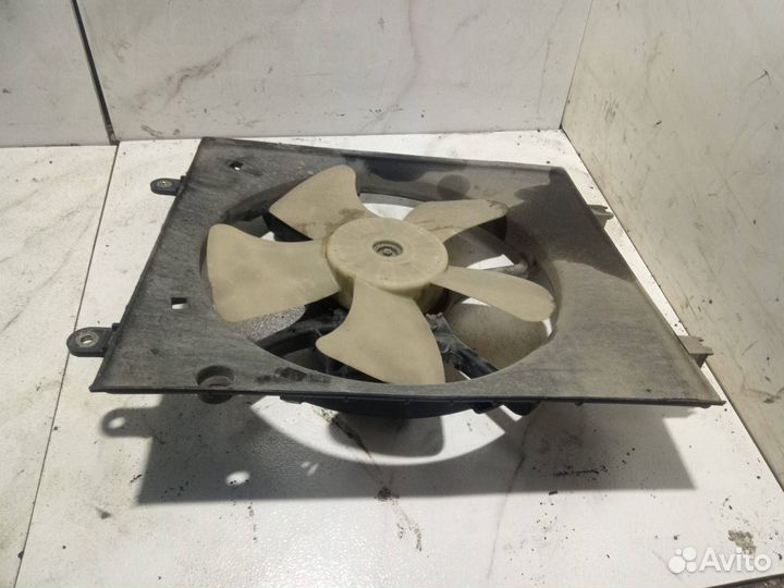 Вентилятор охлаждения Mitsubishi Pajero Pinin H77W