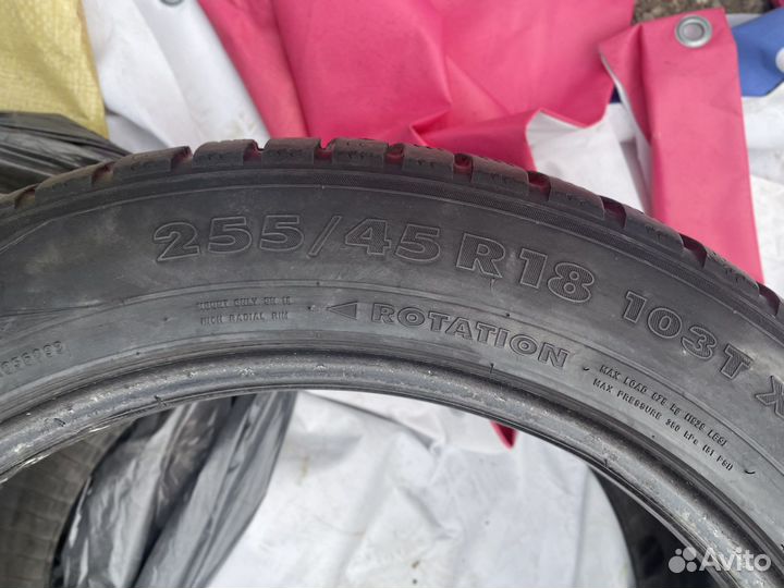 Nokian Tyres Hakkapeliitta 7 255/45 R18