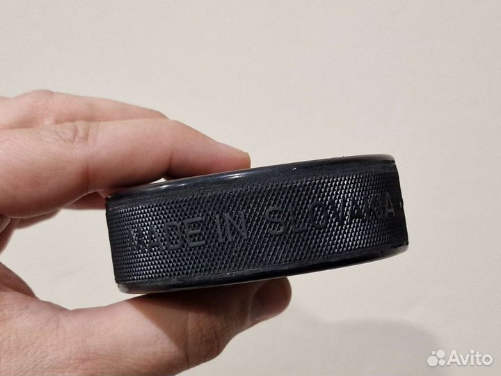 Шайба хоккейная