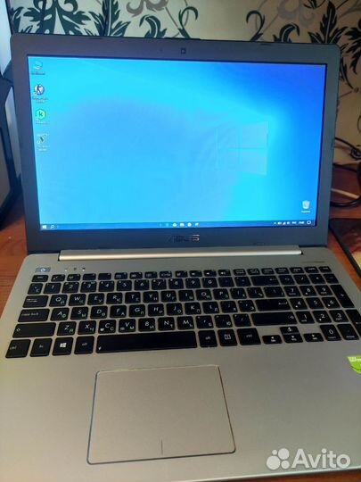 Ноутбук Asus