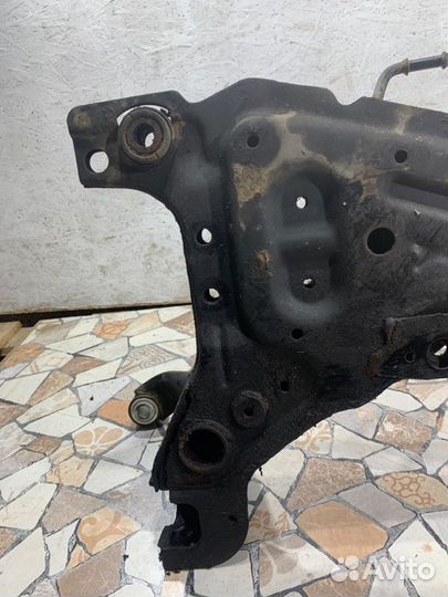 Подрамник передний Ford Focus седан 1.6 shda (100