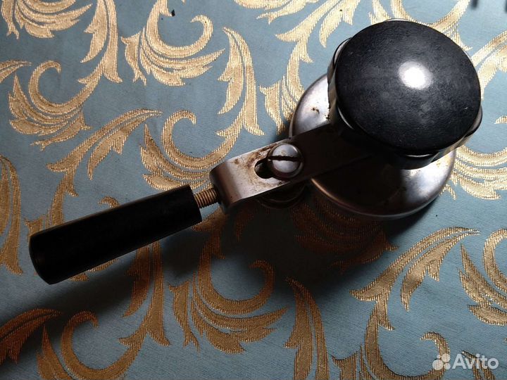 Закаточная машинка