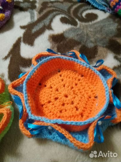 Вязаные корзинки