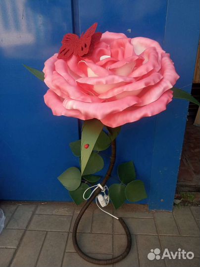 Светильник роза из изолона