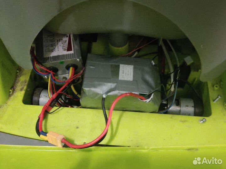 Машинка детская