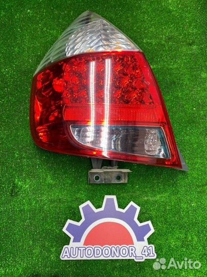 Стоп задний левый Honda Fit GD2 L13A 2005-2007