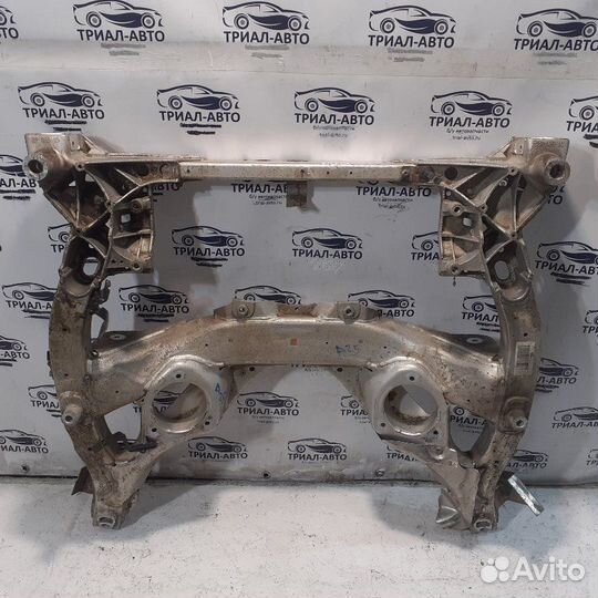 Балка передней подвески BMW F11