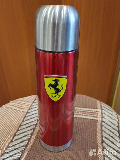 Термос Scuderia Ferrari красный