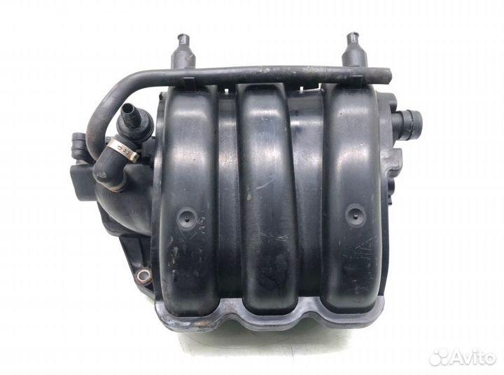 Коллектор впускной Volkswagen Polo 1.2 I 2002