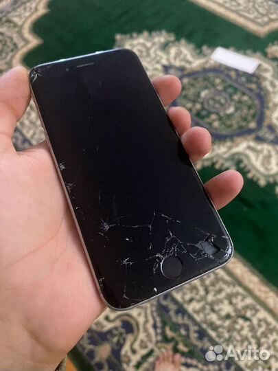 iPhone 6S, 32 ГБ