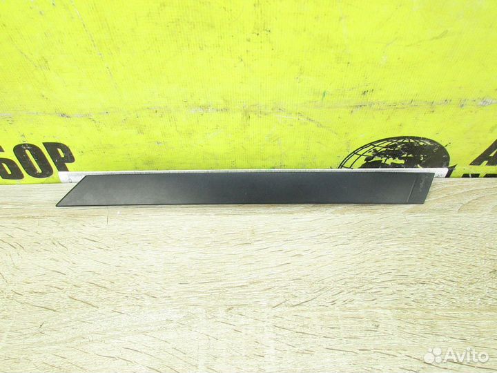 Peugeot 508 накладка декоративная