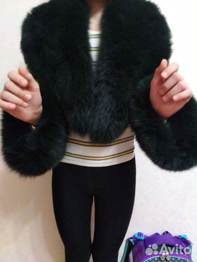 Воротник с опушкой для рук