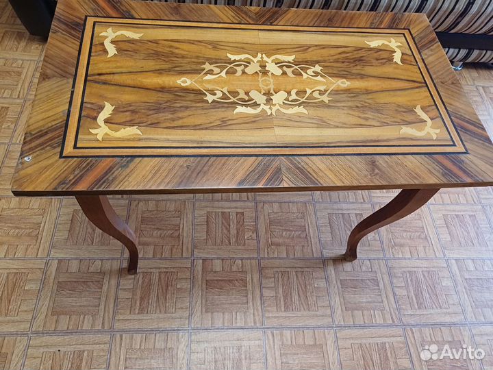 Журнальный столик бу