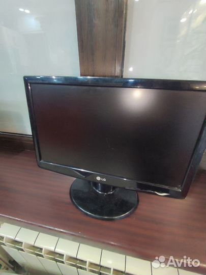 Монитор 19' LG 1943SE-PF