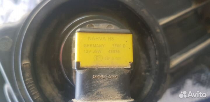 Фара противотуманная передняя правая Skoda Superb