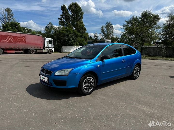 Ford Focus 1.6 МТ, 2005, битый, 190 000 км