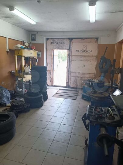 Автосервис, 300 м²