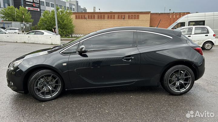 Opel Astra GTC 1.4 AT, 2014, 169 300 км