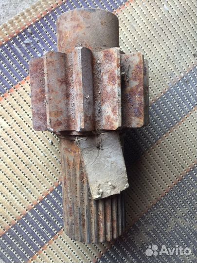 Шестерня - Вал Т-170