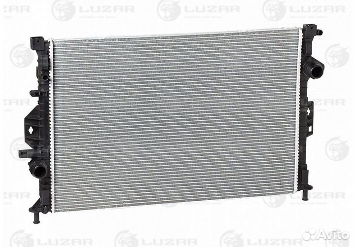 Радиатор ford Focus (03-07) двигателя luzar LRC
