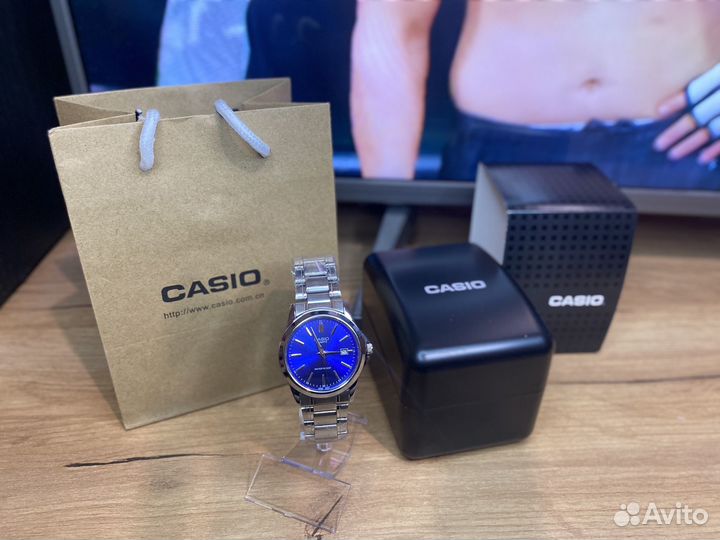 Часы casio мужские новые