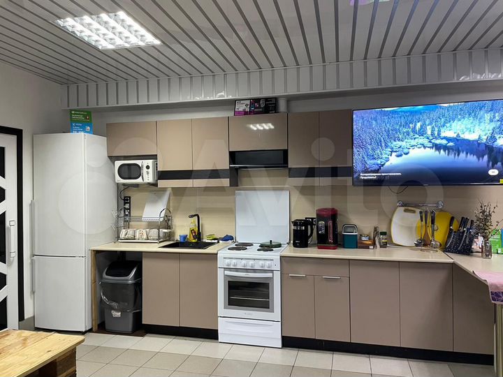 Комната 100 м², 1/2 эт.