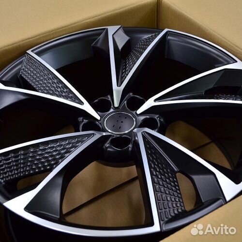 Диски r21 audi Q7 Q8 Touareg арт 5545