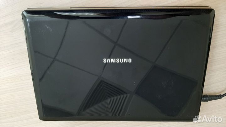 Нетбук Samsung NC10