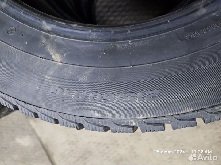 Viatti Brina Nordico V-522 215/60 R16