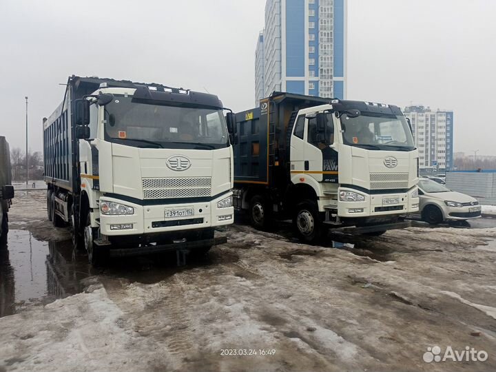 Водитель на самосвал