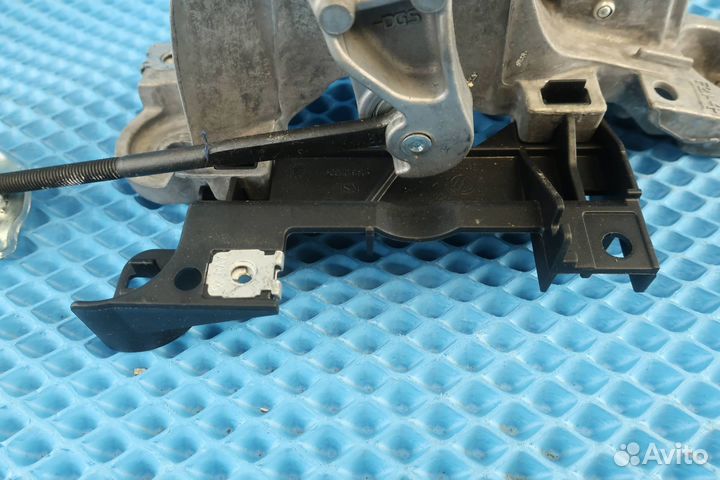 Рычаг стояночного тормоза 1K0711303P