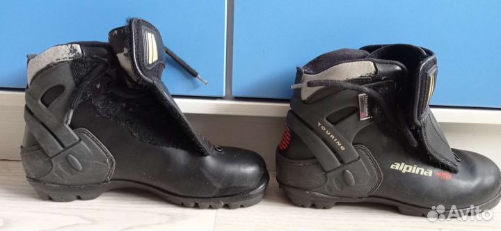 Лыжные ботинки alpina