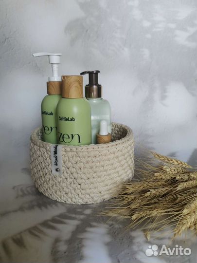 Корзина вязаная