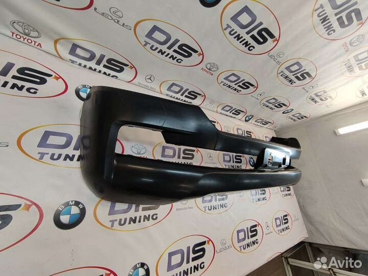 Бампер на Toyota Land cruiser 200с 2016гОригинал