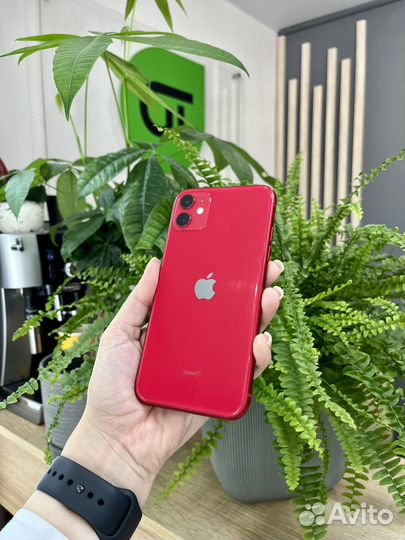 iPhone 11, 64 ГБ