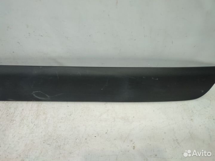 Накладка крышки багажника Toyota Rav4 XA50 2018