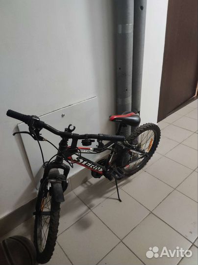 Велосипед подростковый для мальчика б/у