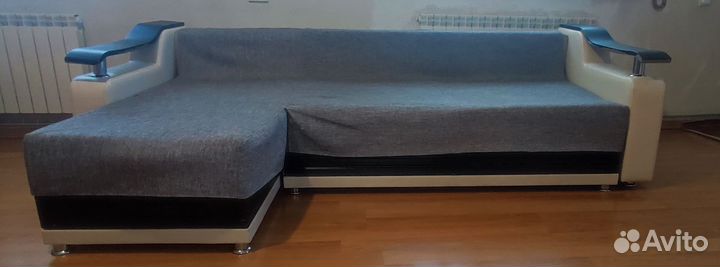 Угловой диван