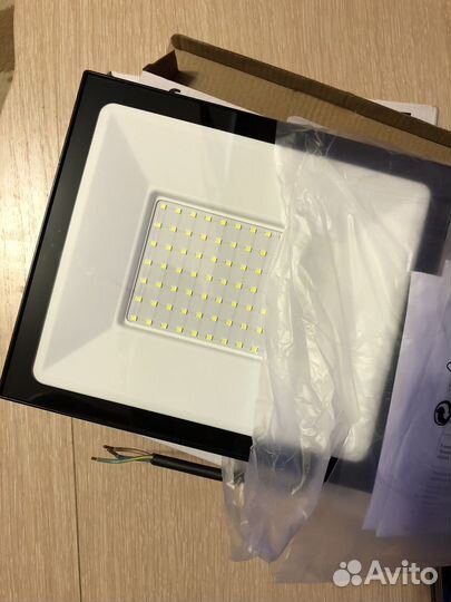 Прожектор светодиодный Saffit 100W