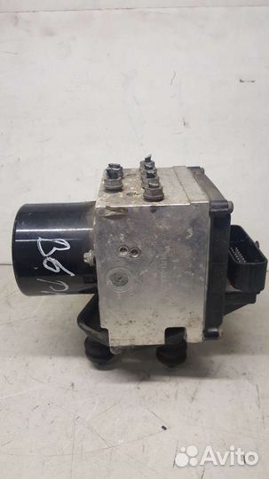 Блок ABS Volkswagen Passat B7 3C0614109T
