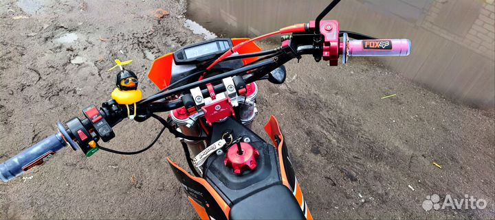 Продаю питбайк vento 17/14 125cc